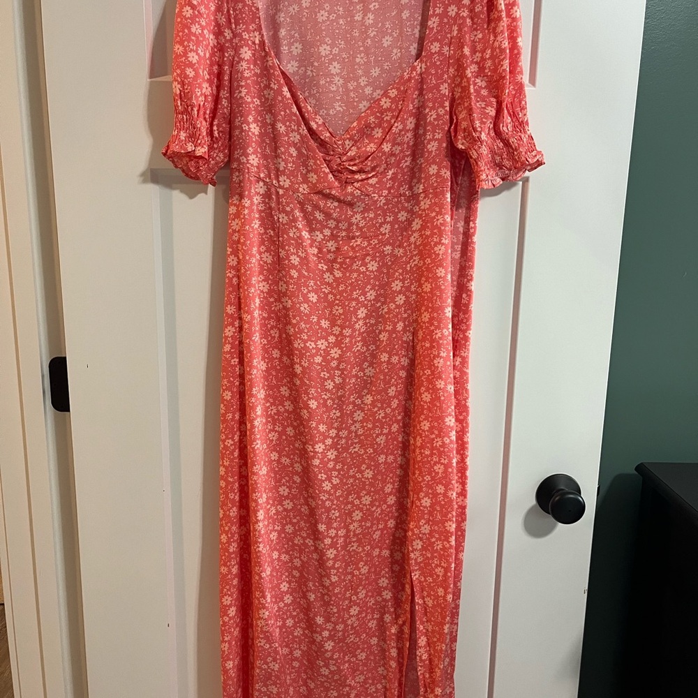 Marcel Midi Dress Sweetheart Puff Sleeve